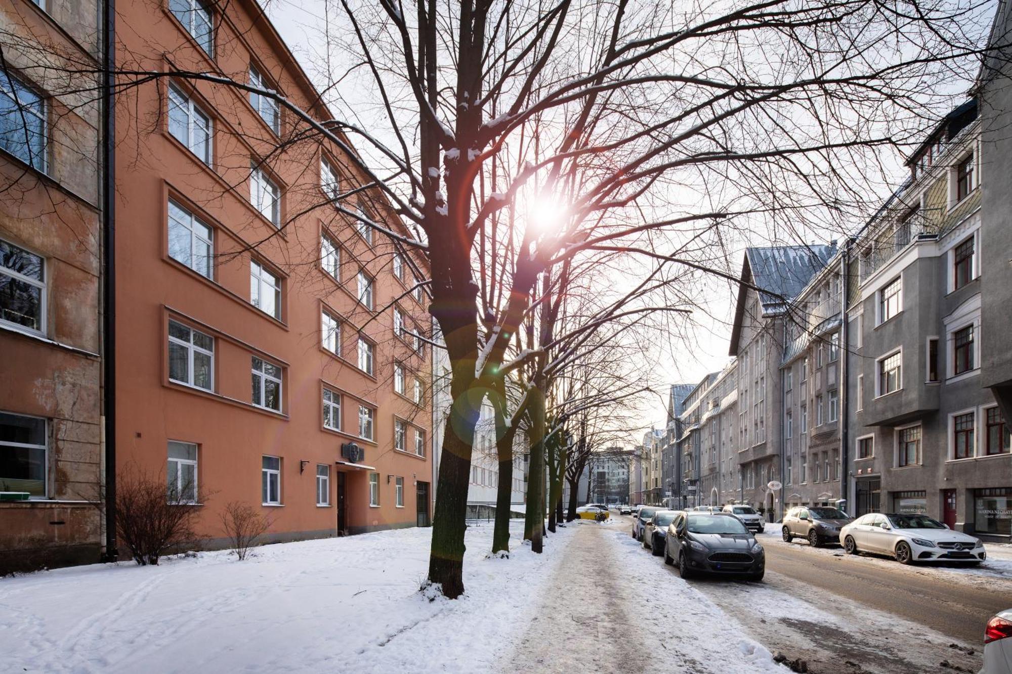 Riga Embassy Center Apartment With Parking Exteriör bild